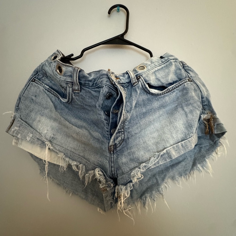 We The Free Blue Jean Shorts Distressed Frayed Hem